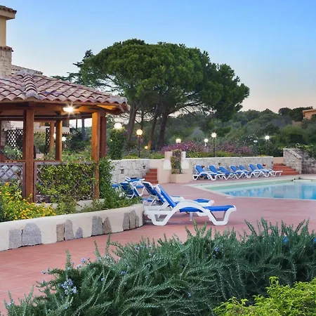 Bougainvillae Lejlighedshotel