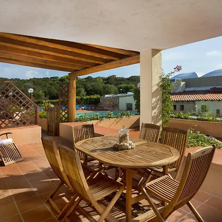Lejlighedshotel Bougainvillae Liscia di Vacca