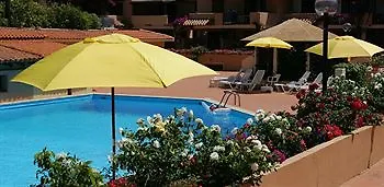 Bougainvillae Lejlighedshotel