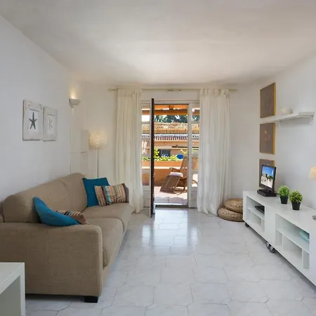 Hotel apartamentowy Bougainvillae 3*